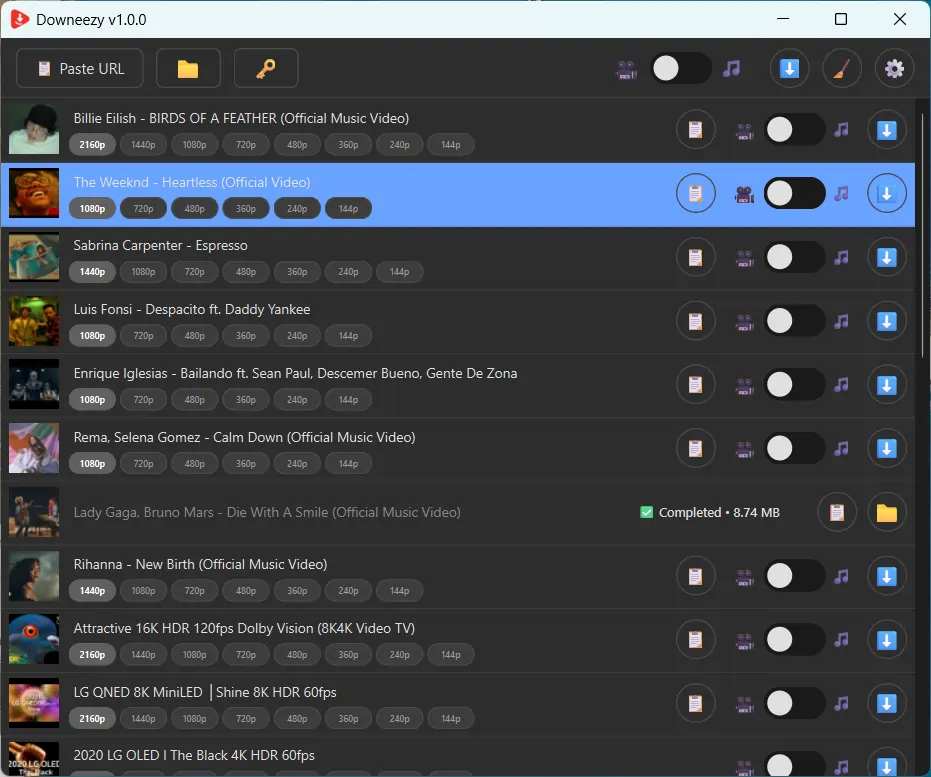 Application Downeezy pour bureau — thème sombre